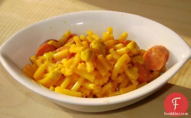 Easy Mac N Cheese With Hot Dogs