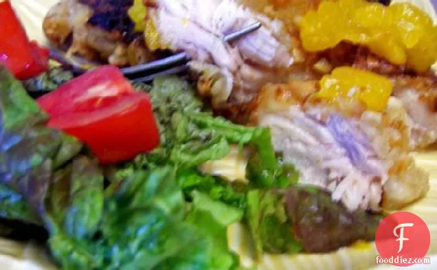 ऑरेंज फ्रैंजेलिको सॉस के साथ मैकाडामिया चिकन