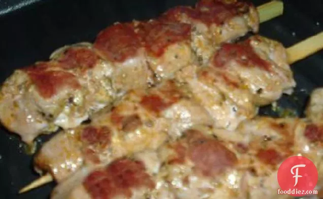 गार्लिक चिकन या पोर्क सौवलाकी