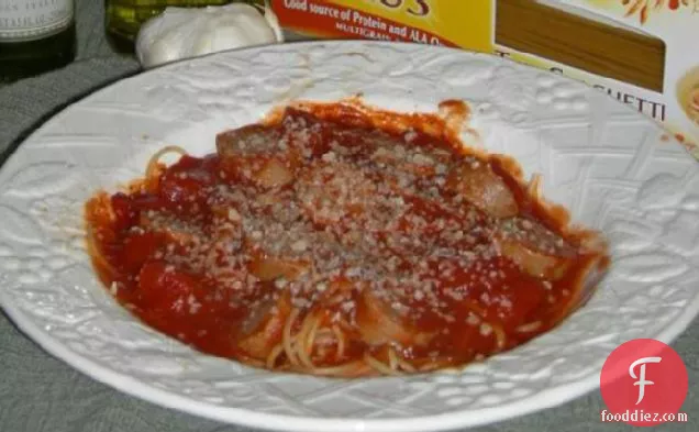 Sweet Italian Sausage With Red Gravy and Pasta