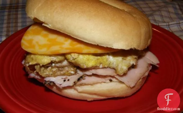 Awesome Breakfast Bagel Sandwich