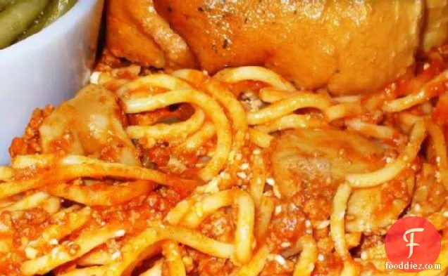 One-Pot Spaghetti With Meat Sauce