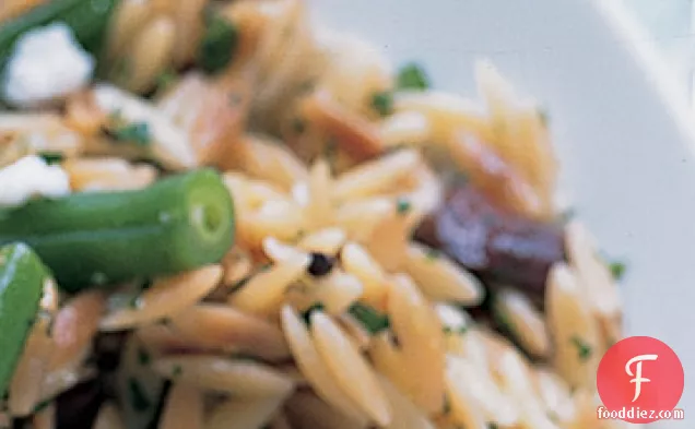 Toasted Orzo with Olives and Lemon
