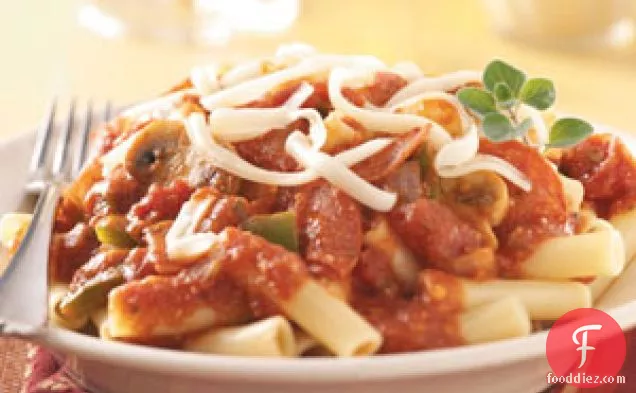 क्रीम-पनीर मैकरोनी और पनीर