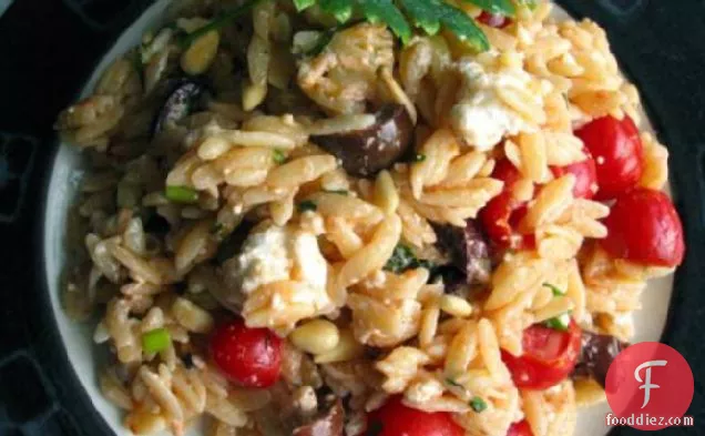 Orzo With Tomatoes, Feta, and Green Onions