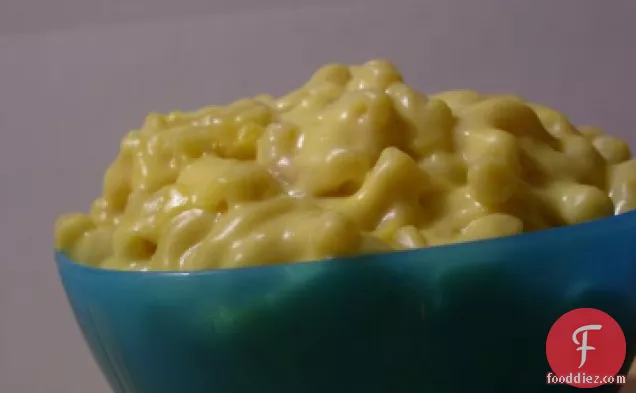 Creamy Microwave Mac and Cheese