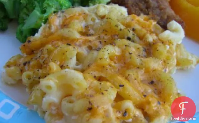 घर का बना मैकरोनी और पनीर