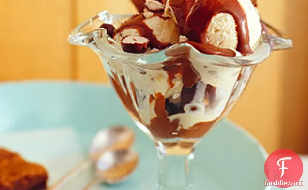 Ultimate Malted Brownie Sundae