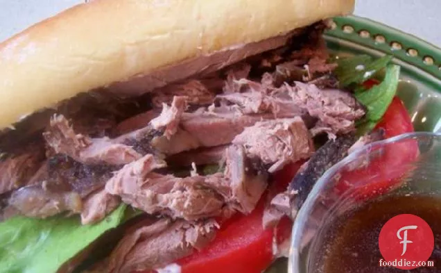 Easy Slow Cooker Roast Beef Sandwiches