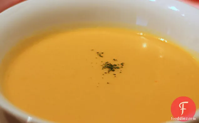 Creamless Creamy Carrot Soup With Herbs