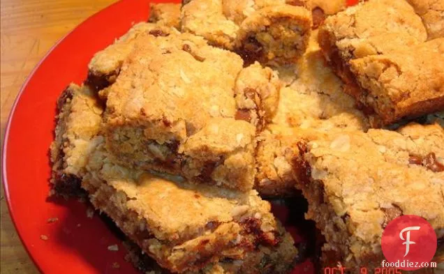 Thin and Crisp Powdered Oatmeal Cookies