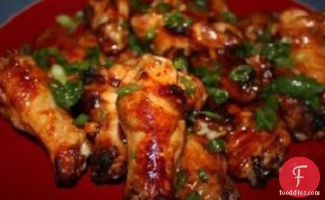 The Best... Spicy Sriracha Chicken Wings