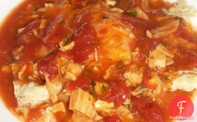 चिकन टॉर्टिला सूप (तेज और सस्ता!)