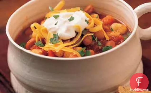 Hominy Chili with Beans