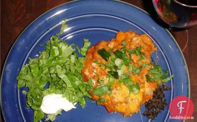 गर्म आड़ू साल्सा के साथ स्टेक क्साडिलस