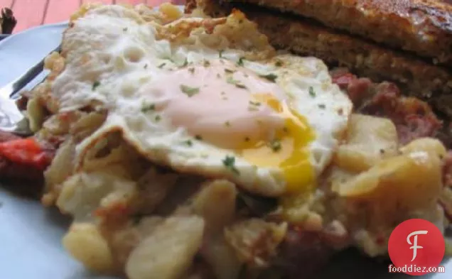 Little Rooster's Cafe Corned Beef Hash