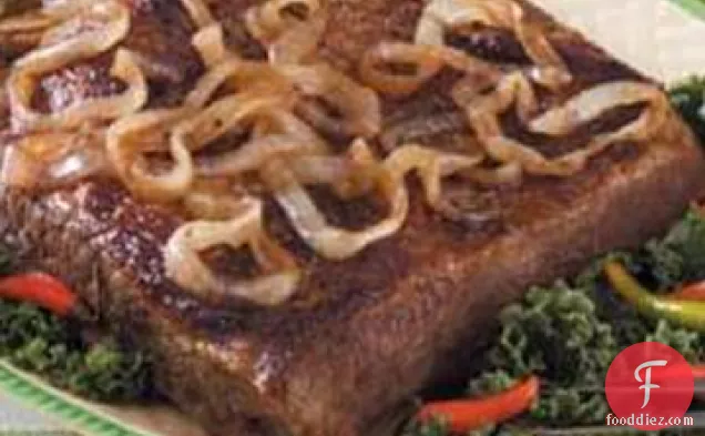 ग्रेवी के साथ ब्रिस्केट