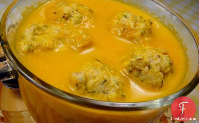 मकई और एडामे के साथ सॉटेड चिकन