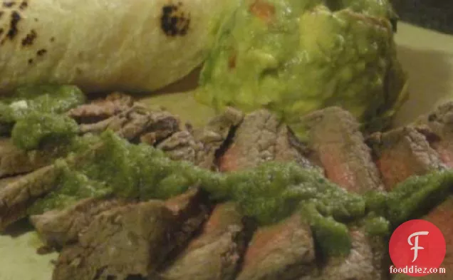 चिली लाइम सॉस के साथ ब्राजीलियाई मैरीनेटेड स्टेक