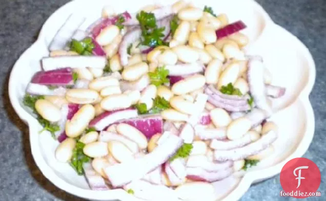 White Bean and Red Onion Salad