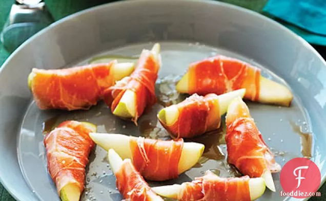 Prosciutto-Wrapped Pears