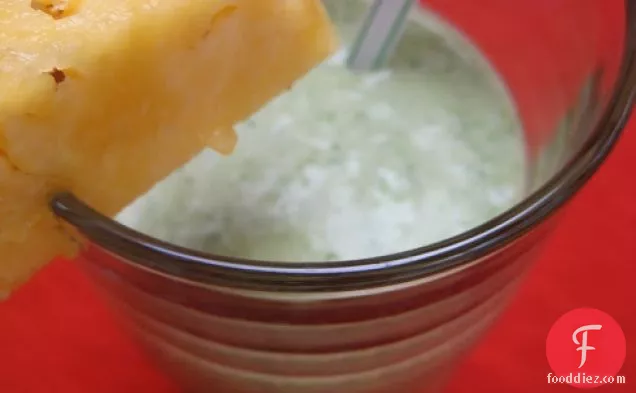 Healthy for Cinco de Mayo: Piña Kale-ada!
