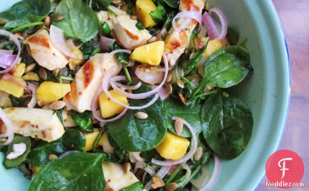 Grilled Chicken and Spinach Salad with Honey Mustard