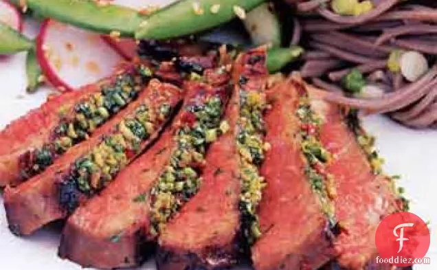 मसालेदार सीताफल सॉस के साथ ग्रील्ड, कोरियाई शैली के स्टेक