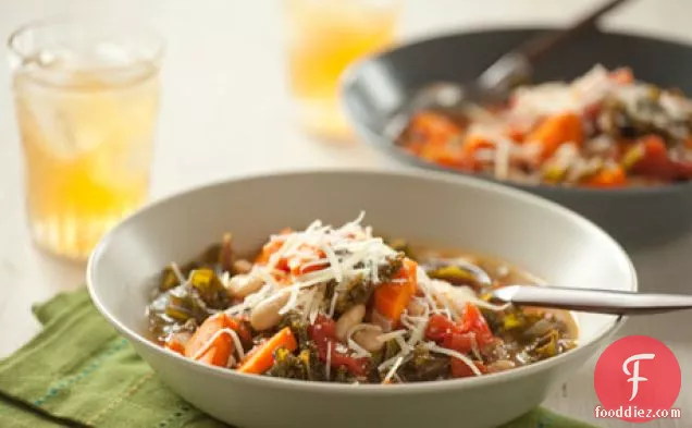 Kale And White Bean Soup