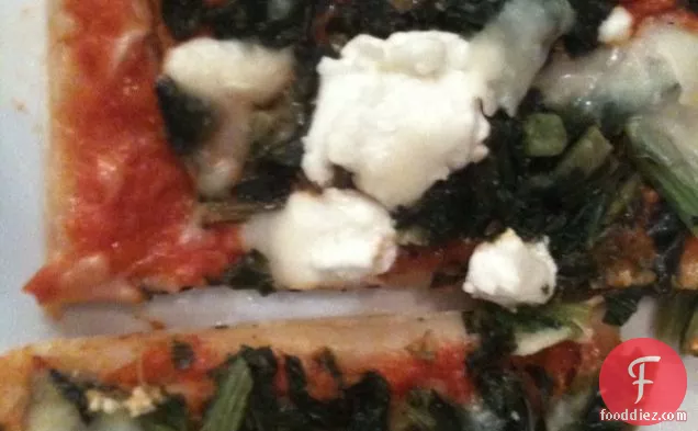 Pizza Week: Goat Cheese And Kale Pizza