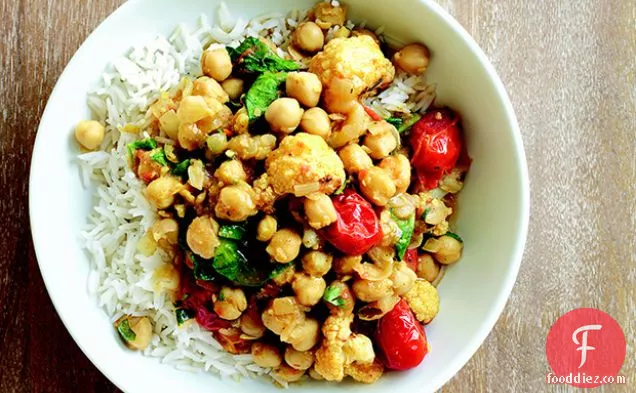 Chickpea Curry with Roasted Cauliflower and Tomatoes