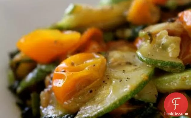 Pan-cooked Summer Squash With Tomatoes & Kale