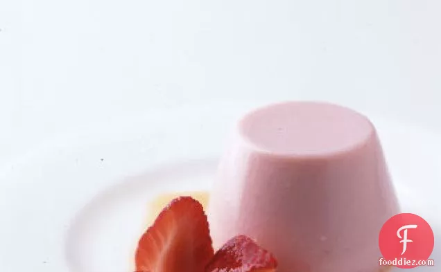 Strawberry Panna Cotta with Strawberry Compote