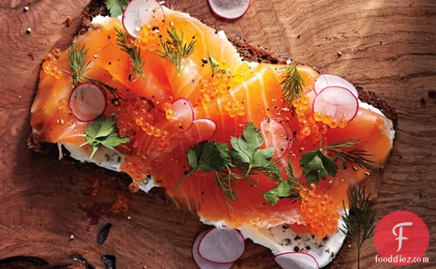 Smoked Salmon Smørrebrød