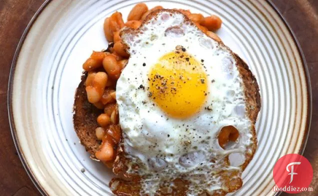 Quick Morning Beans and Fried Eggs