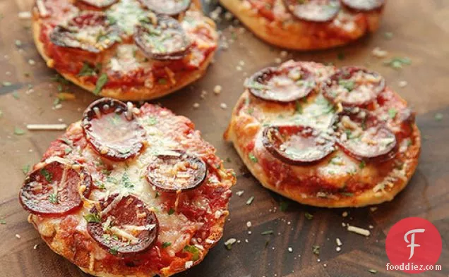 The Best English Muffin Pepperoni Pizza