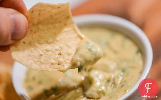 Green Chili Queso Dip