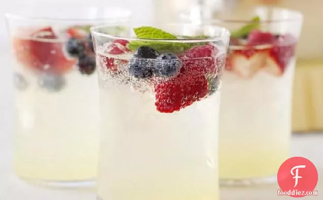 Red and Blue Lemonade Cocktail