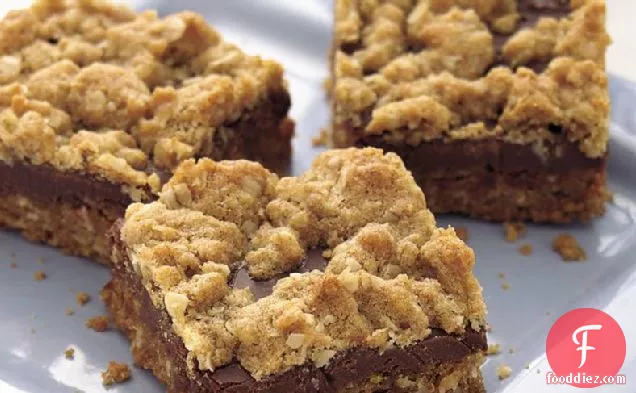 Chewy Chocolate-Oat Bars