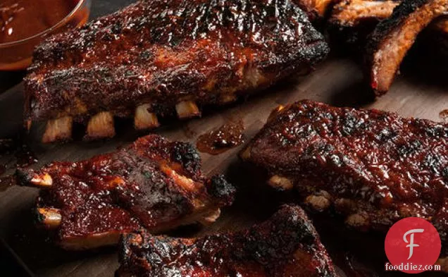 आसान बीबीक्यू बेबी बैक पोर्क रिब्स