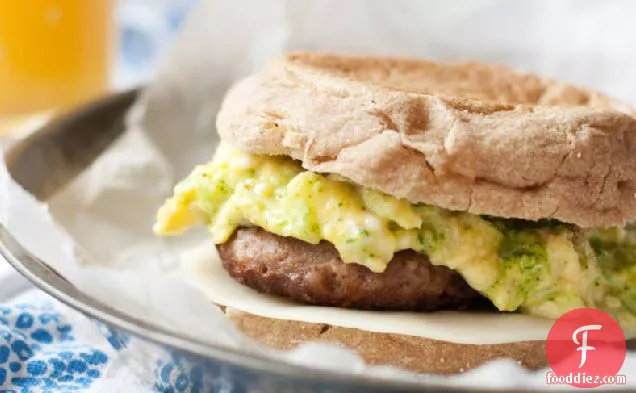 Arugula Pesto, Egg and Turkey Sausage Breakfast Sandwiches