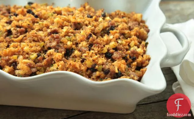 Sausage-Currant Stuffing