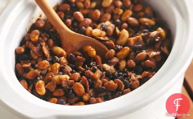 Slow-Cooker Three-Bean Beer Pot