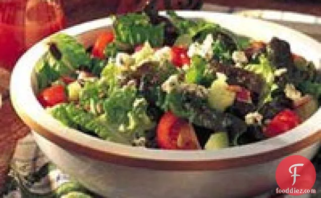 Garden Salad with Honey French Dressing