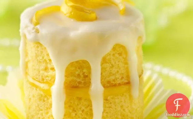 Lemon Champagne Celebration Cupcakes