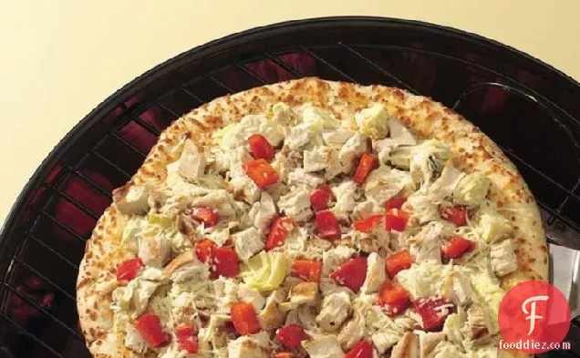 Grilled Chicken and Artichoke Pizza