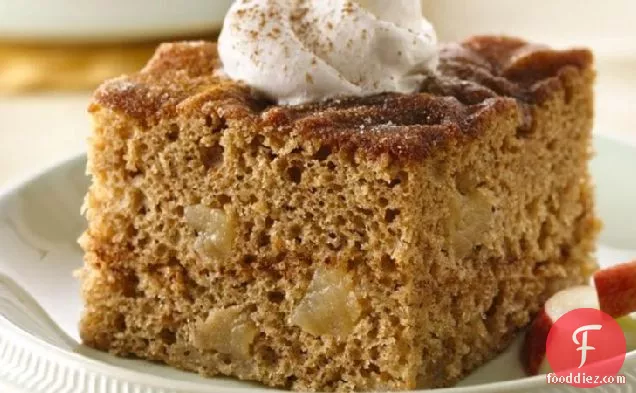Apple-Cinnamon Cake