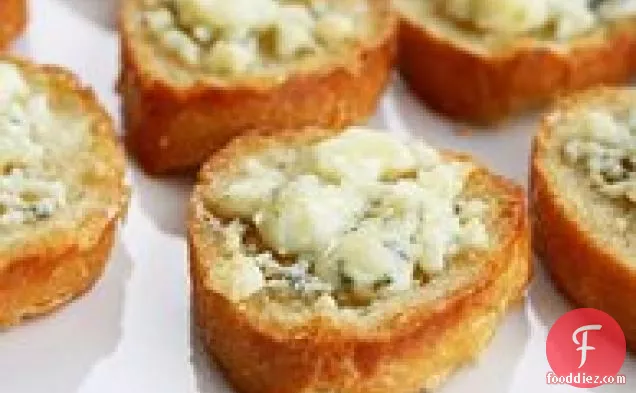 Bruschetta with Gorgonzola Cheese and Honey