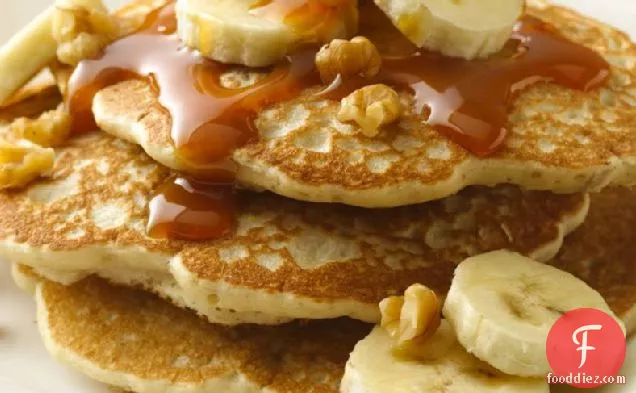 Banana-Walnut Pancakes with Caramel Topping