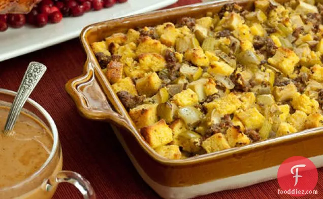 Cornbread, Sausage, and Apple Stuffing